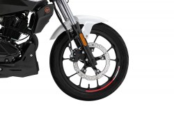 KEEWAY RKS 125
